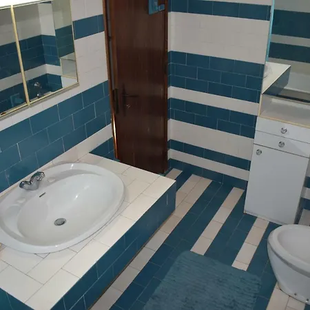 Quinta Dos Pinheiros 別荘 *