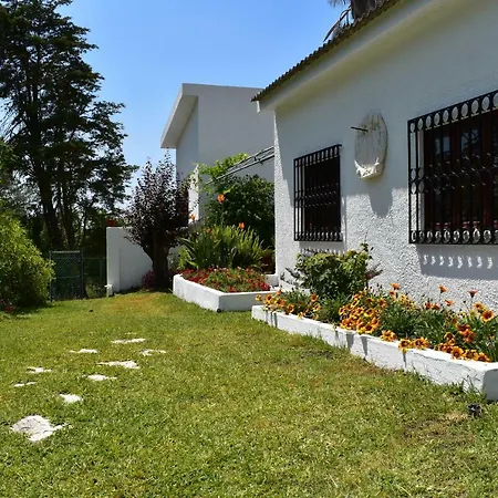 Quinta Dos Pinheiros 別荘 *